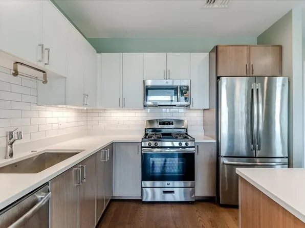 20 Tafthill Park Unit 13, Roslindale, MA 02131