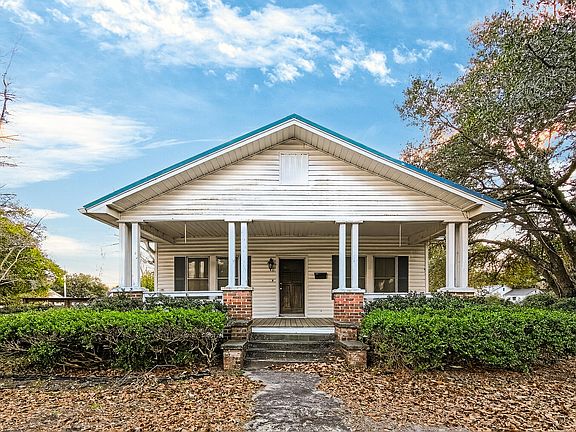 4th image of 219 W Main St