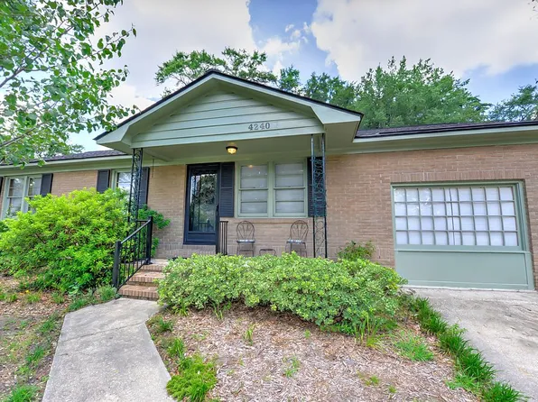 4240 Paramount Dr, North Charleston, SC 29405