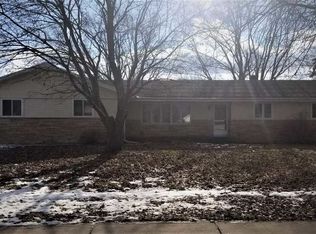 1675 E Melody Ln, Appleton, WI 54913