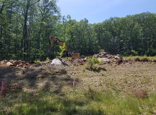 33 Stoney Brook Rd, Hopkinton, MA 01748