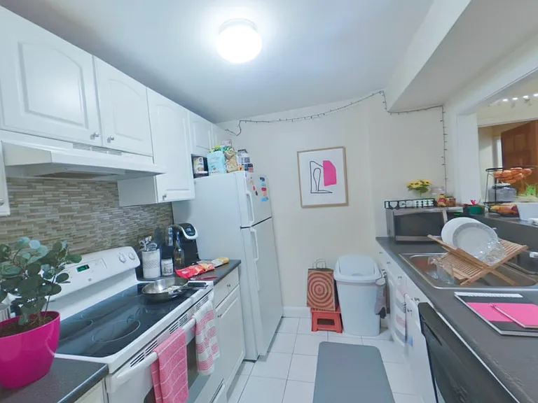 94 Pleasant St #2 — Photo 5