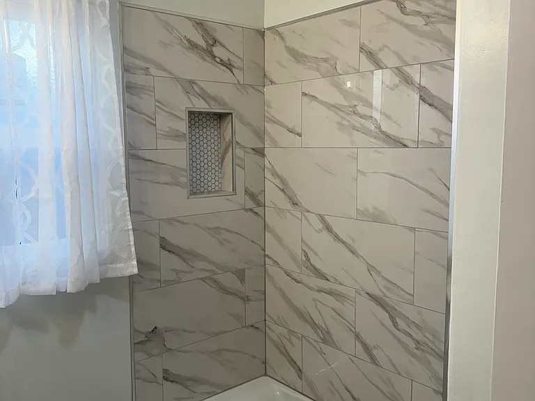 10606 Bryson Ave — Photo 16