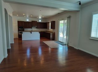 7200 Elvora Way, Elk Grove, CA 95757