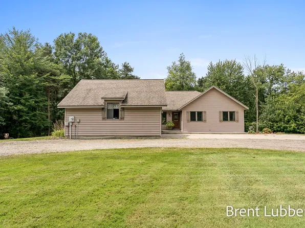 5939 84th Ave, Zeeland, MI 49464