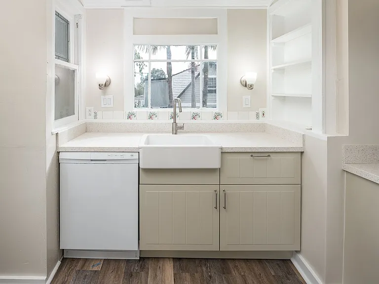 3031 Ivy St #2 — Photo 6