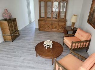 134 Farnham F #F, Deerfield Beach, FL 33442