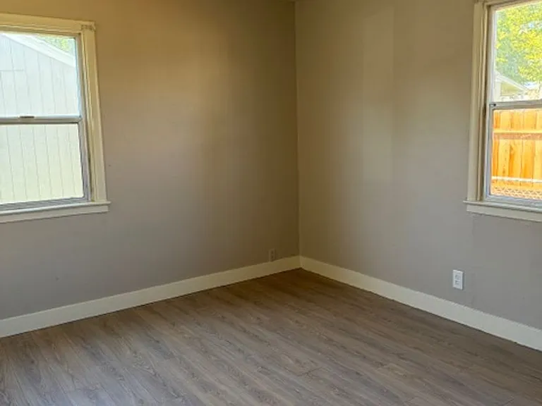2324 Edison Avenue 2343 Jill Way — Photo 5