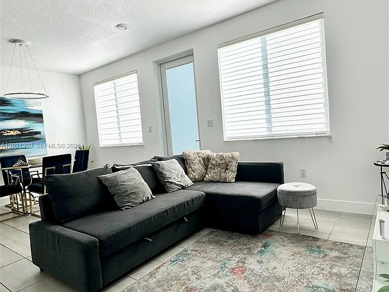 6401 NW 103rd Pl #301 — Photo 3