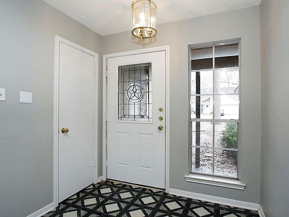 4th image of 5 W Lance Leaf Rd