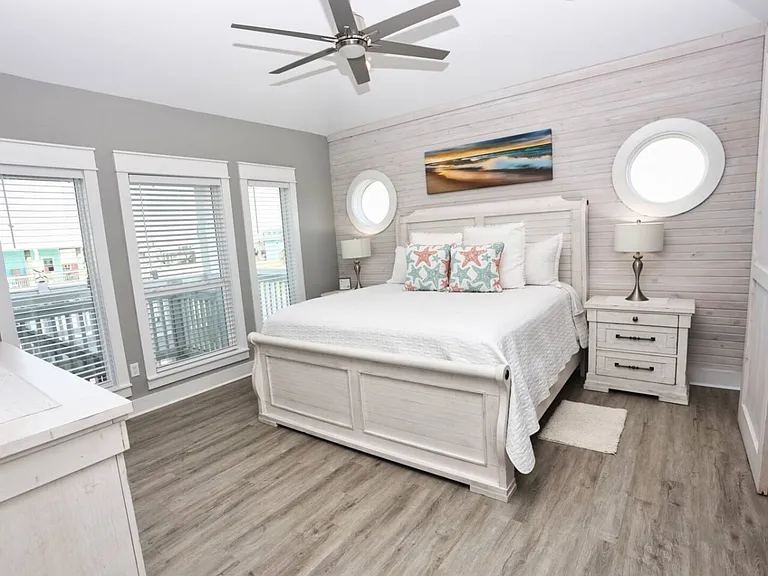 Palm Ridge Dr — Photo 15