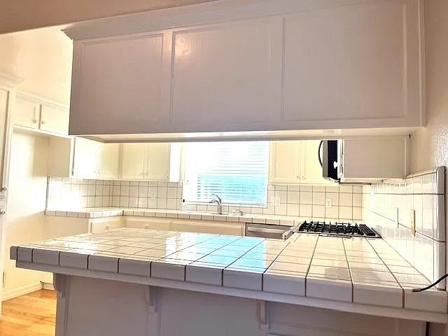 3 bed, 1584 sqft, $3,600 — Photo 4