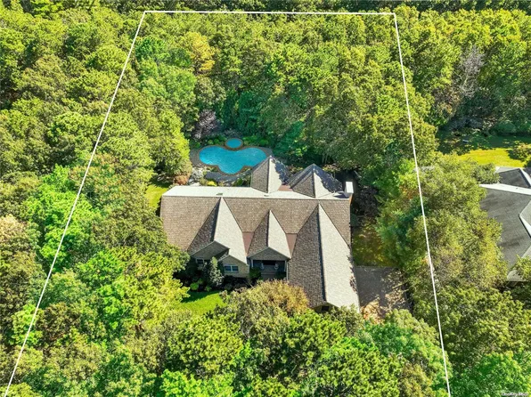 145 Malloy Drive, East Quogue, NY 11942