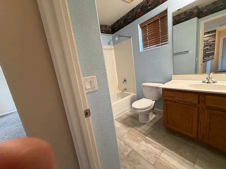 2504 W Hedgehog Pl — Photo 38