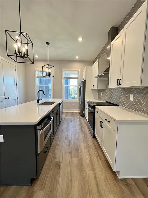 3 bed, 3.0 bath, 1152 sqft, $3,000 — Photo 3