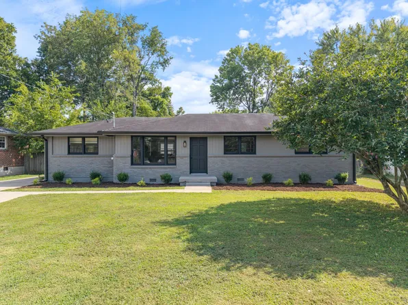 119 McBratney Dr, Hendersonville, TN 37075