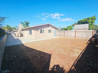 1468 Planet Rd, Vista, CA 92083