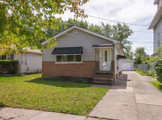 170 William St, Bedford, OH 44146