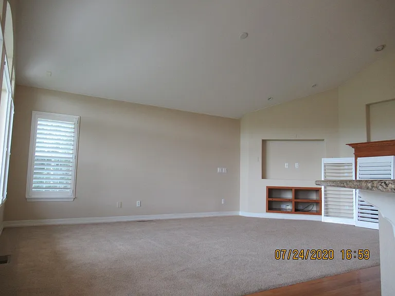 26834 E Mineral Dr — Photo 36