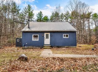 329 Bean Rd, Mount Vernon, ME 04352