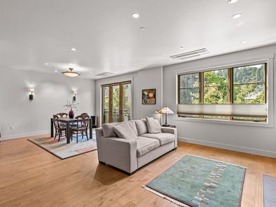 175 Lithia Way UNIT 200, Ashland, OR, 97520