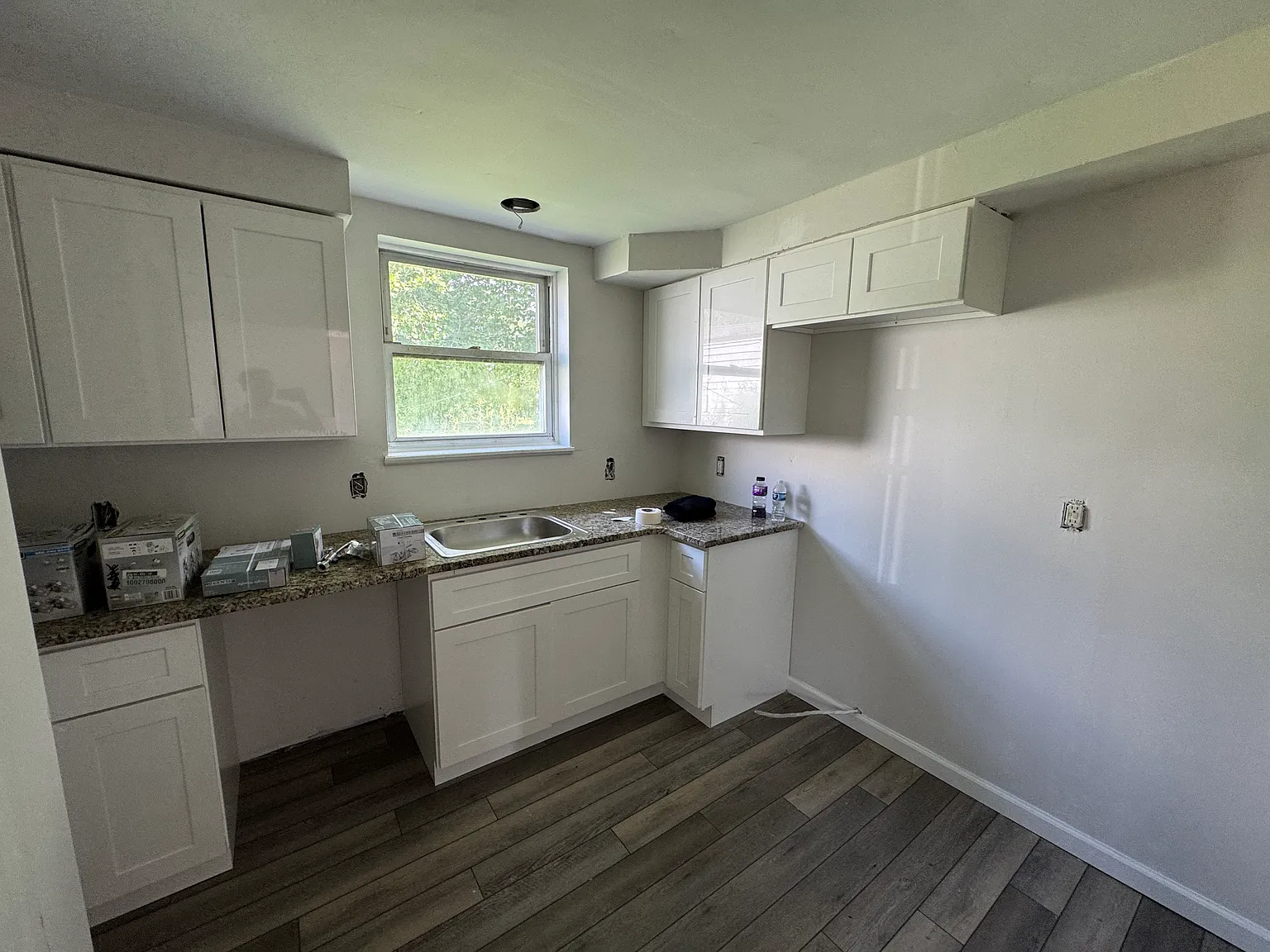 3 bed, 1014 sqft, $2,495 — Photo 1