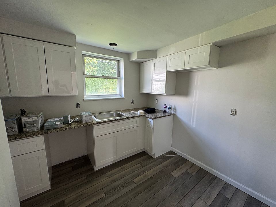 1st image of 22 Arch Rd