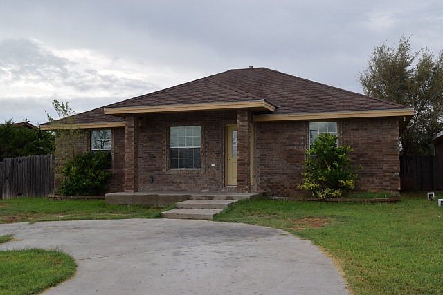 1st image of 326 E Cloud Ave