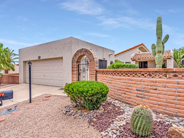 1611 W Agave Ln, Green Valley, AZ 85622