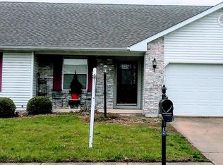 74 Julie Dr, Glen Carbon, IL 62034