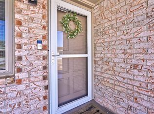 1104 SE 11th St, Moore, OK 73160