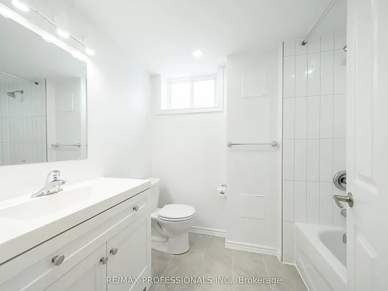 635 Peele Blvd — Photo 13