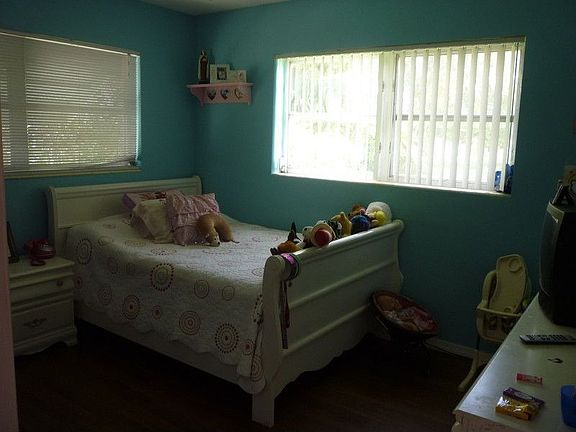 4th image of 4215 Chukker Dr