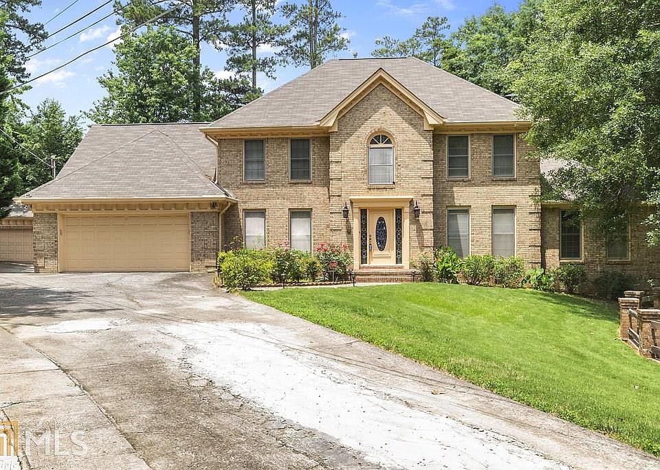 1st image of 2264 Heritage Dr