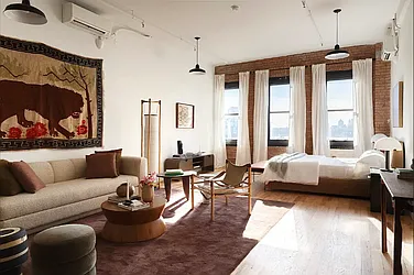 239 Banker Street, #4R