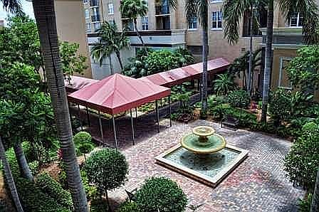 2nd image of 780 S Sapodilla Ave APT 309