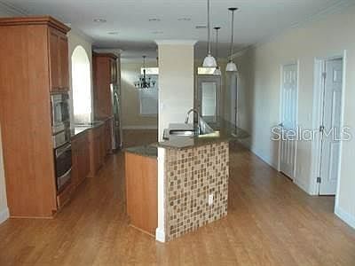 3rd image of 115 6th St