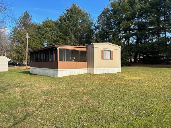 1494 Mountain Top Rd, Liberty, PA 16930