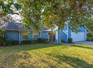 725 10th St, Holly Hill, FL 32117