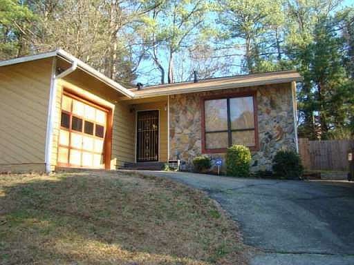 1st image of 761 Villa Way