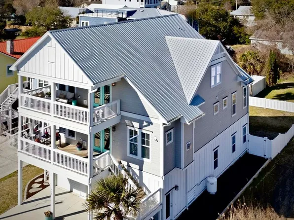 604 S 3rd Street, Carolina Beach, NC 28428