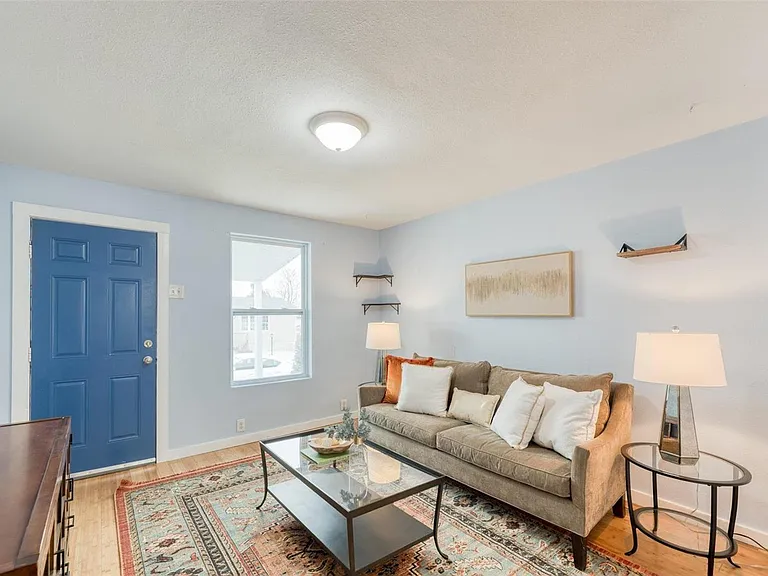 4333 Potomac St — Photo 5