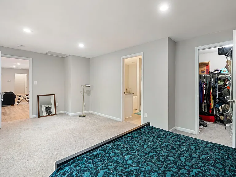 619 Hatch Rd — Photo 10