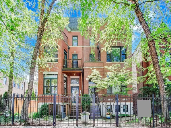 2029 W Evergreen Ave #1E, Chicago, IL 60622
