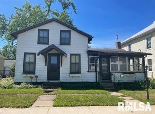 408 15th Ave, Fulton, IL 61252