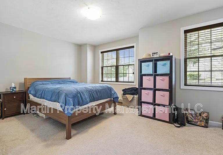 4 Fairview St #10-1 — Photo 10