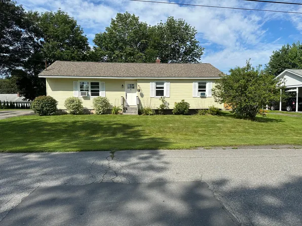 29 Ginger Avenue, Winslow, ME 04901