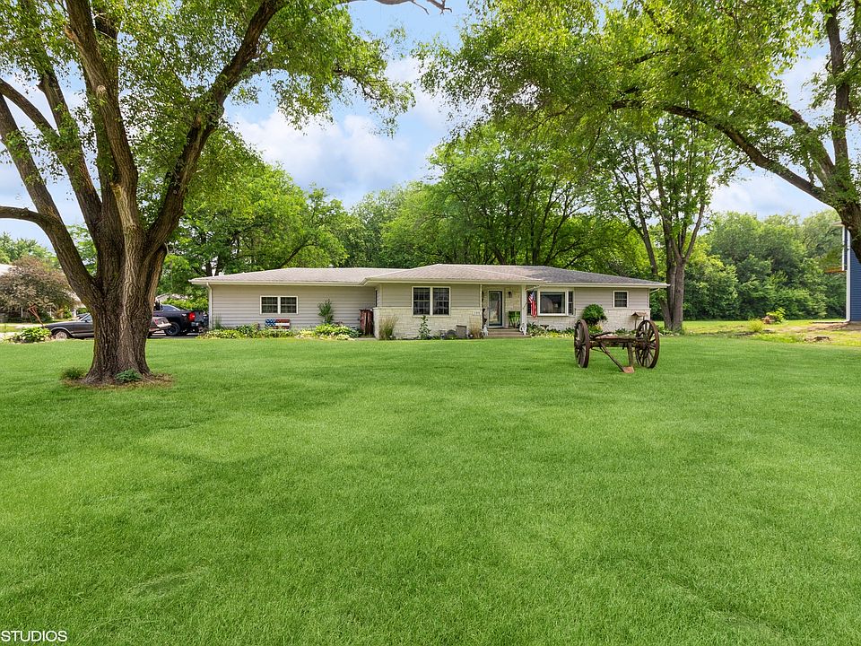 195 N Division St, Braidwood, IL 60408 Zillow