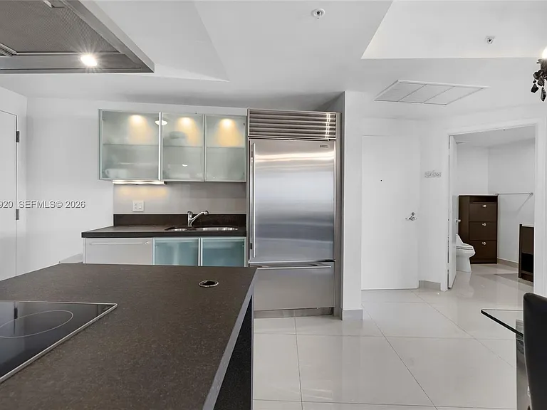 18201 Collins Ave #902-fl 3316 — Photo 12