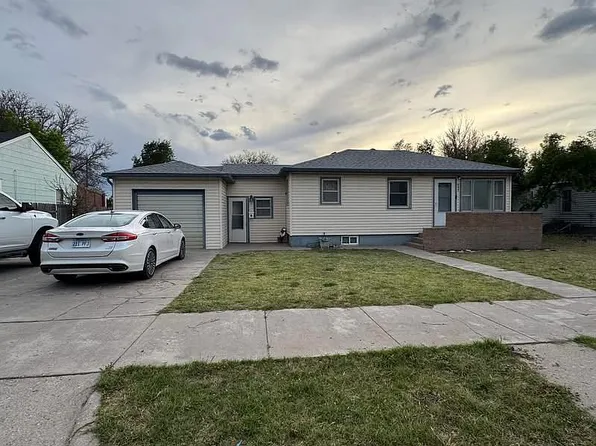 603 Jackson St, Scott City, KS 67871